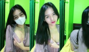 Ralline Cantik Ebot Nakal Belahan Susu ID 54771767 Mango